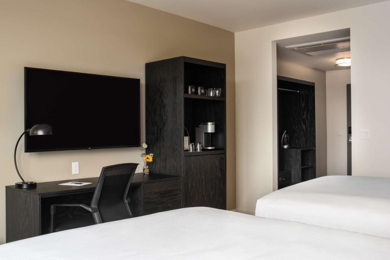 Holman Riverfront Park Hotel Salem, Tapestry By Hilton Exterior foto